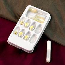 Sparkling Floral Press-On Nail Tips